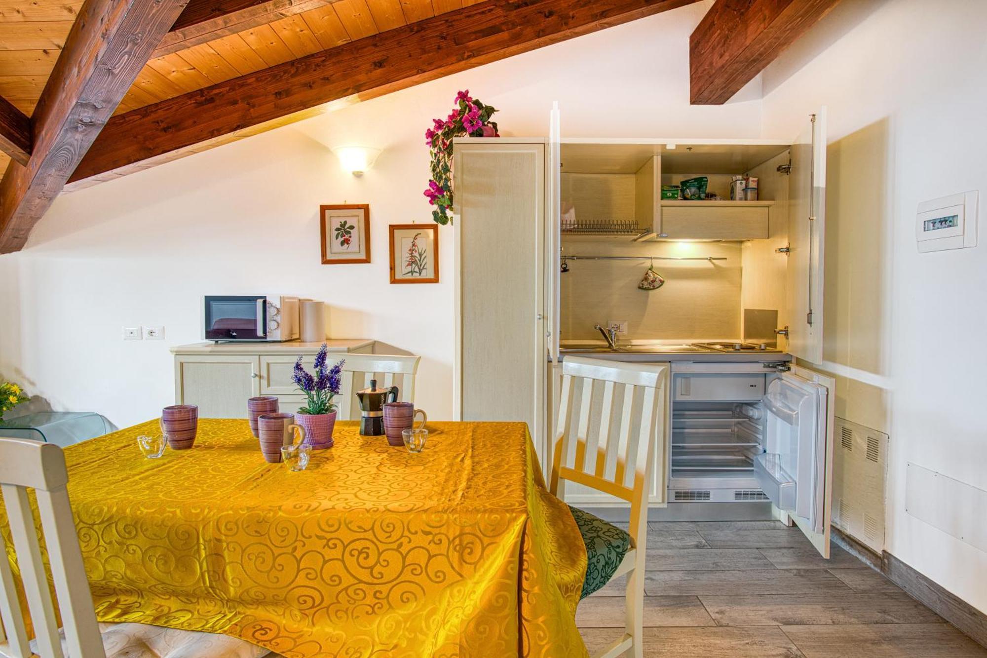 Casavacanzelemore - Casa Zoe Valfabbrica Zewnętrze zdjęcie